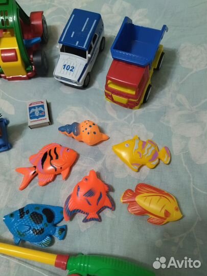 Машинки, фигурки, рыбалка, игрушки лот #1