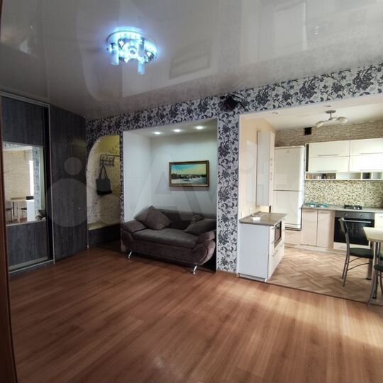 3-к. квартира, 43 м², 3/3 эт.