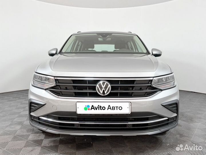 Volkswagen Tiguan 2.0 AMT, 2021, 9 000 км