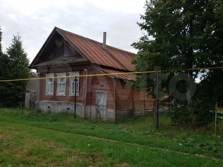 Дом 20 м² на участке 50 сот.