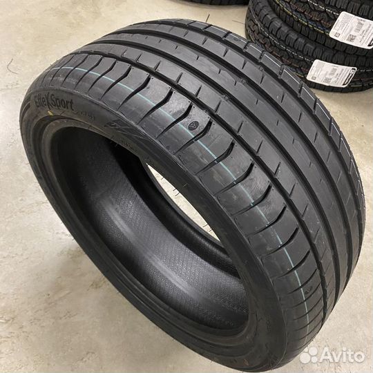 Triangle EffeXSport TH202 215/45 R18 93