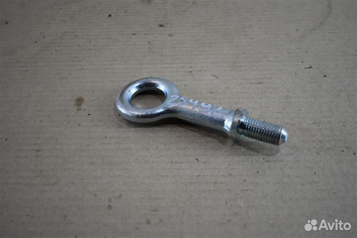 Буксировочный крюк Volvo C30 1 поколение B4164S3