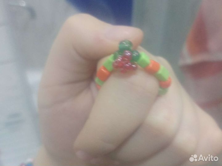 Комплект украшений из бисера