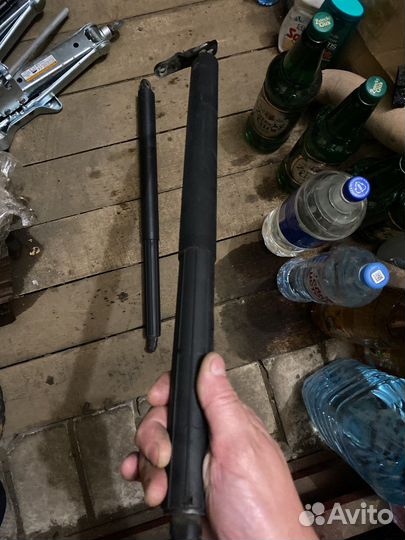 Амортизатор крышки багажника Мерседес гл 164