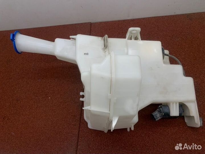 Бачок омывающей жидкости с моторчиком Hyundai