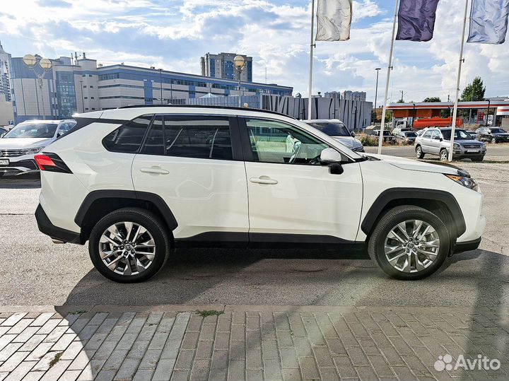 Toyota RAV4 2.5 AT, 2021, 14 537 км