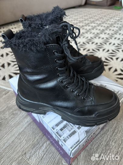 Ботинки зимние р. 36
