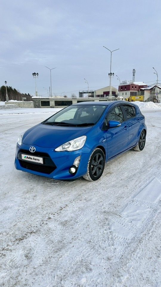 Toyota Aqua: фото из отзыва
