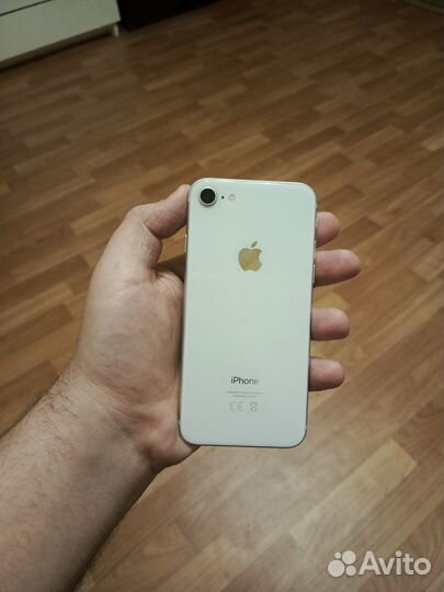 iPhone 8, 128 гб