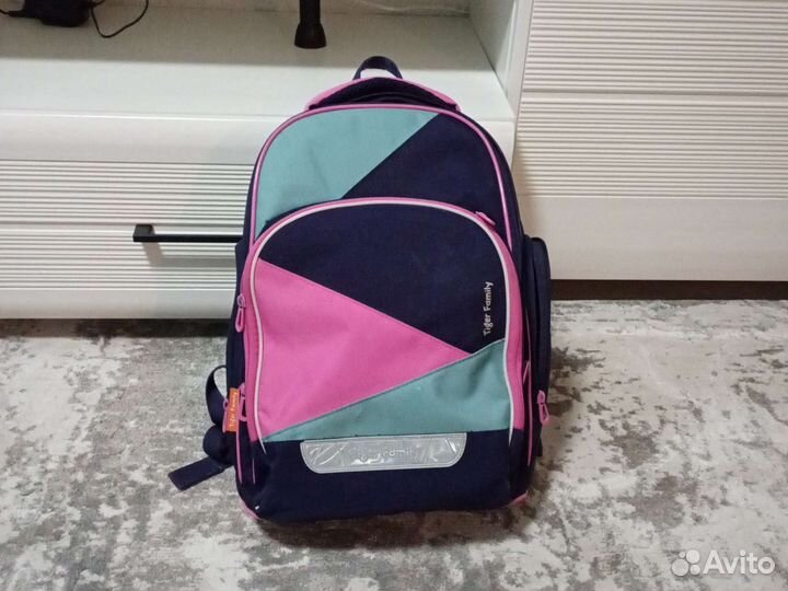 Школьный рюкзак