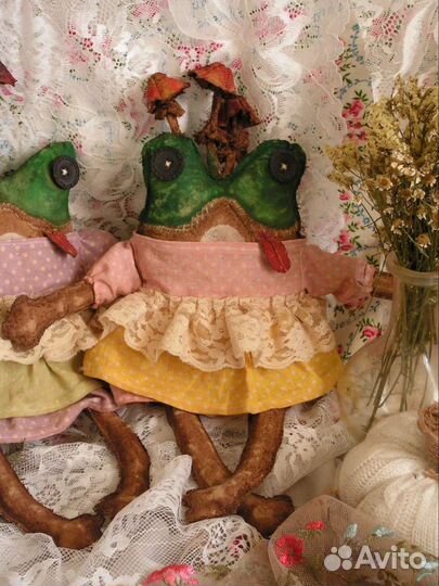 Авторская игрушка лягушка
