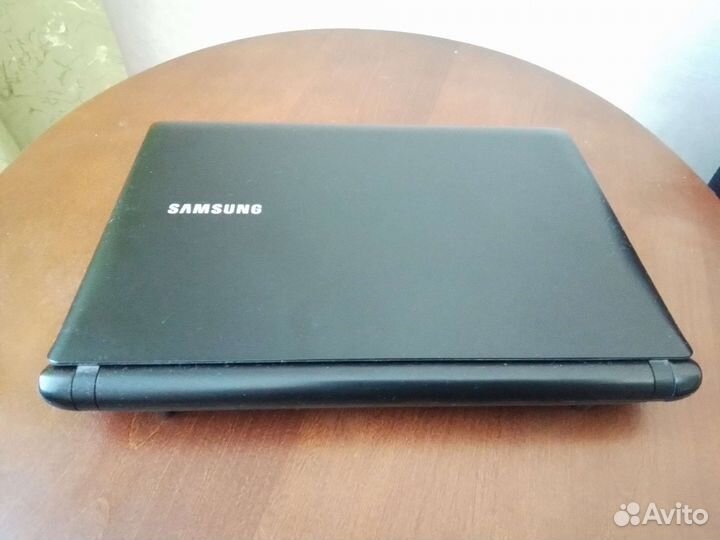 Нетбук Samsung n100