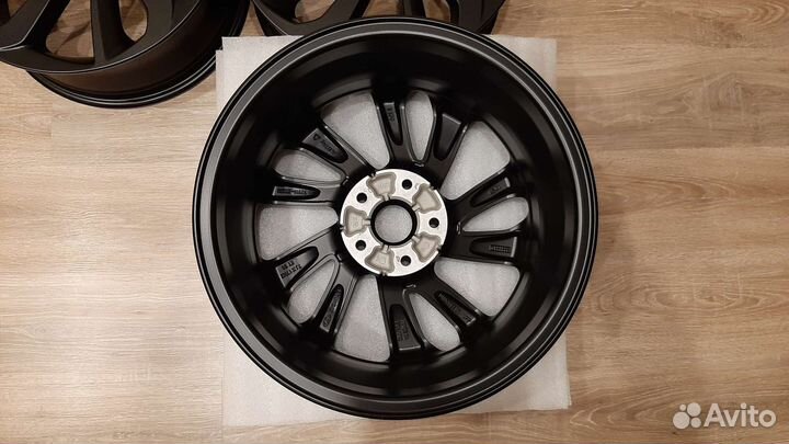 Оригинальные диски Hyundai Tucson R17 Польша