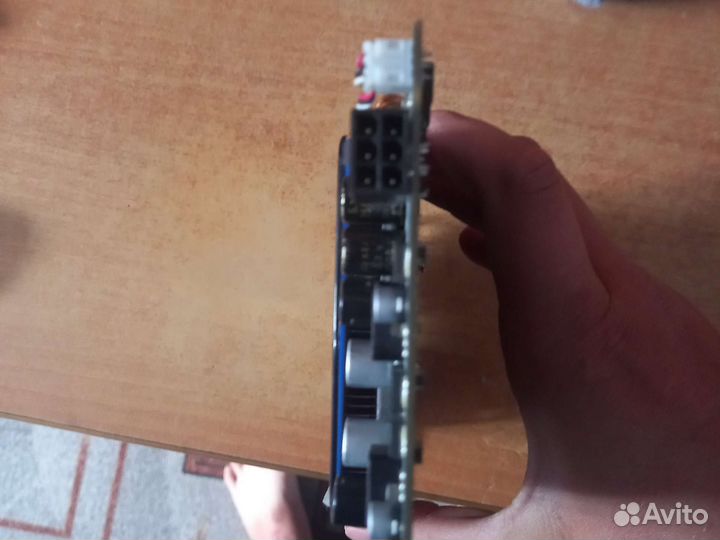 Видеокарта ATI radeon sapphire X1950 GT