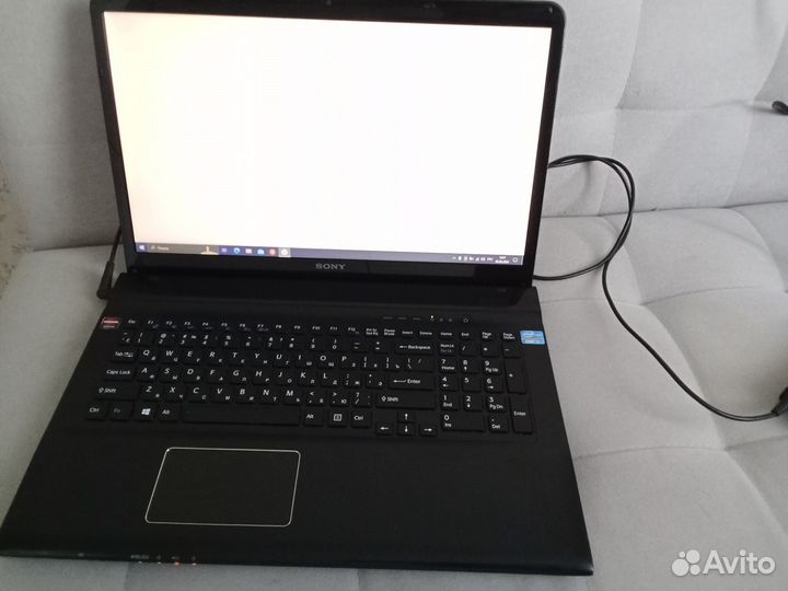 Качественный Sony Vaio Core i7, Radeon, 8gb, 240gb