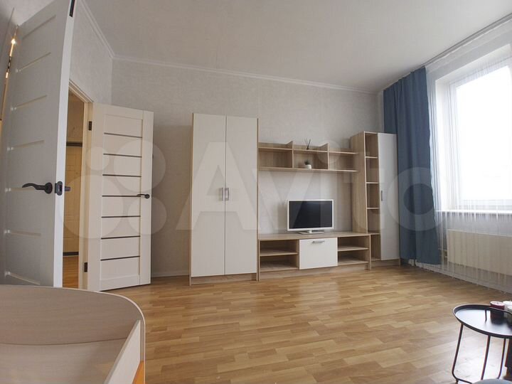 2-к. квартира, 58 м², 15/17 эт.