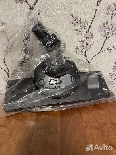 Вакуумная щетка для моющего пылесоса BWD4