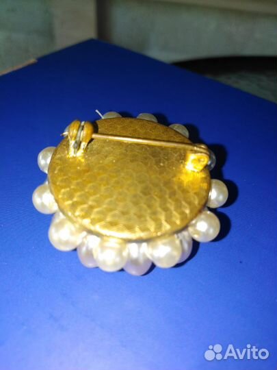 Брошь винтаж чехословакия