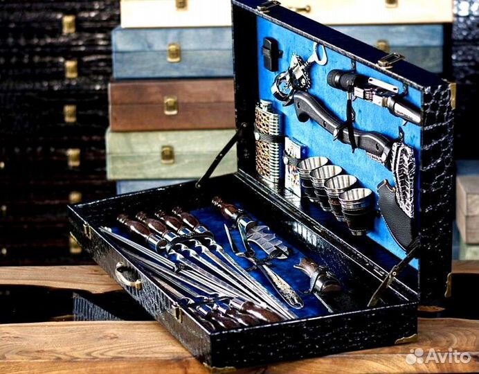 Набор подарочный для барбекю в чемодане