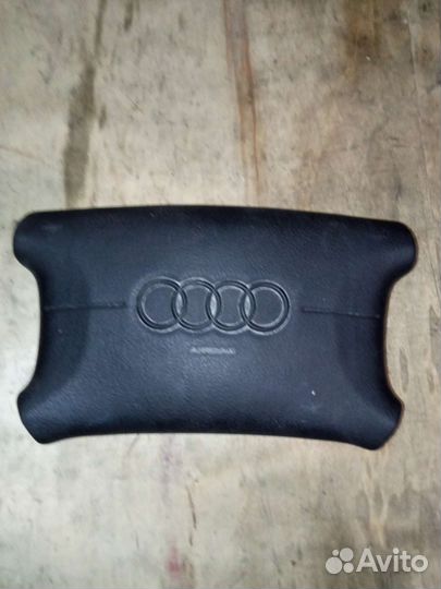 Audi А4 AirBag в рулевое колесо