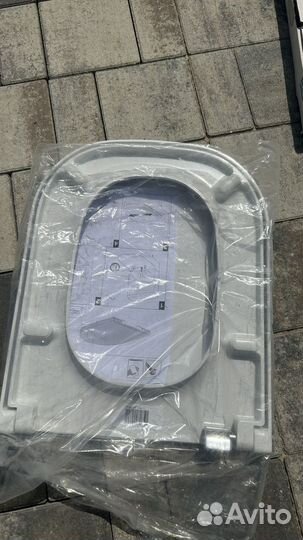 Крышка-сиденье Roca Gap Clean Rim