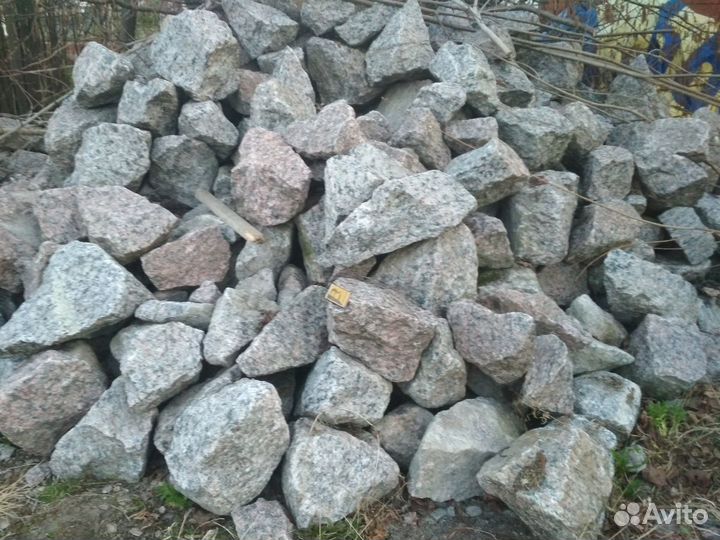 Гранитный бут крупный