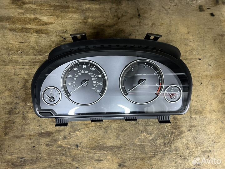 Панель приборов BMW F10 F11 Дизель в Милях