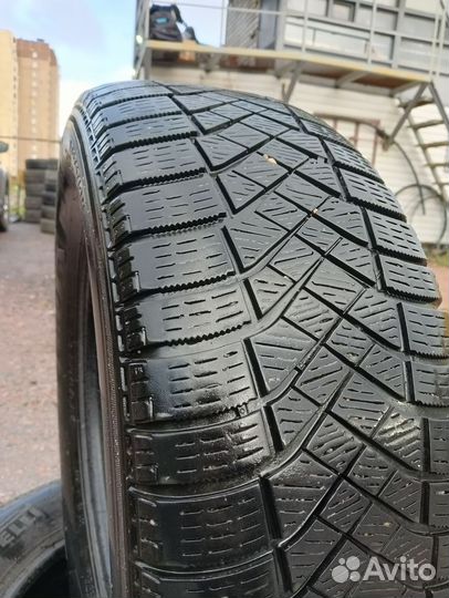 Pirelli Ice Zero FR 215/65 R16 102T
