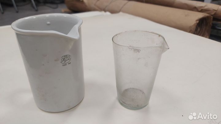 Лабораторное стекло стакан мензурка химическое