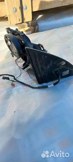 Зеркало Audi Q7