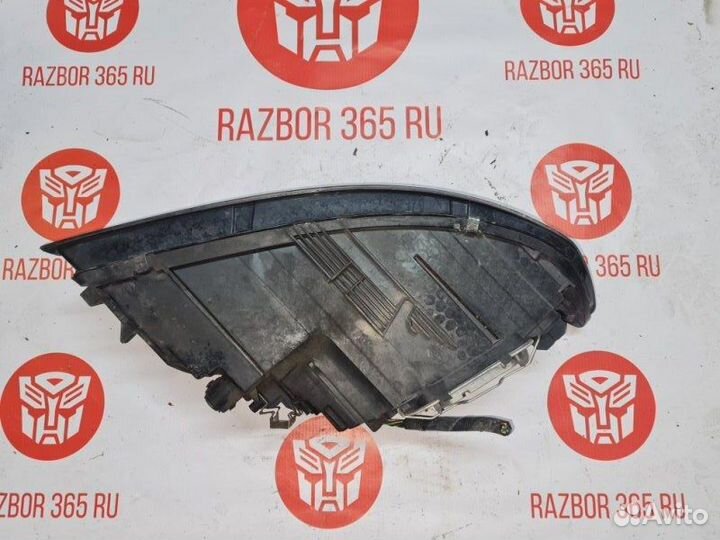 Фара ксенон левая Volvo V50 универсал B4204S3 2009