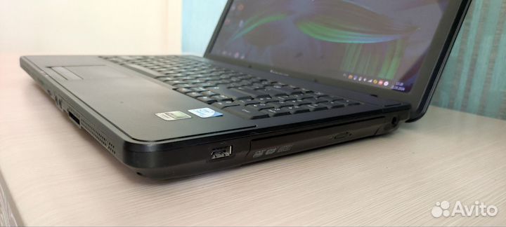 Lenovo b550