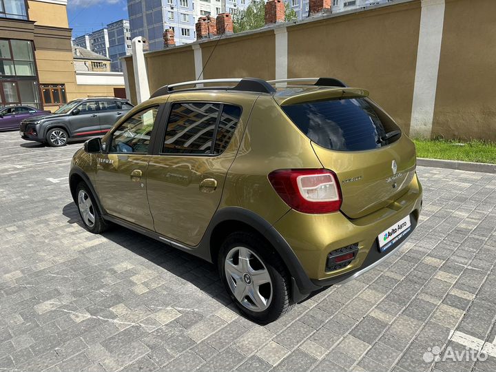 Renault Sandero Stepway 1.6 МТ, 2015, 98 578 км