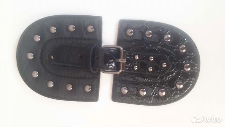 Украшение пришивное