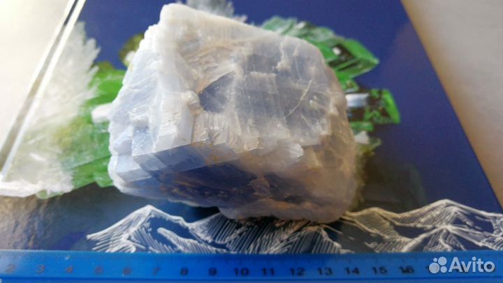 Кальцит голубой