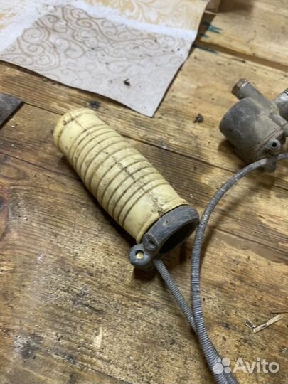 Ручка газа с карбюратором Рига,Зиф