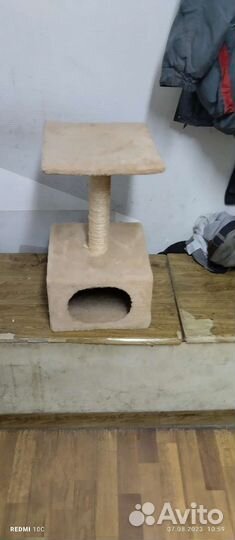 Когтеточка с домиком бу