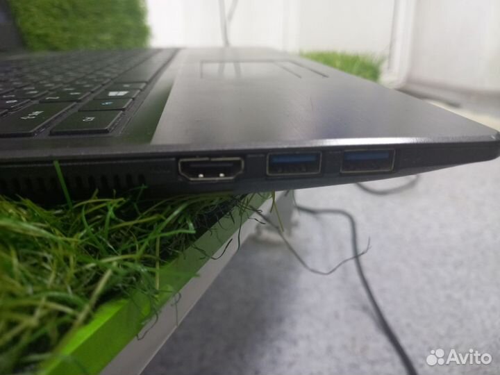 Ноутбук Dexp CLV-950-BPN