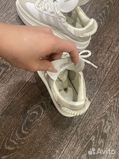 Кроссовки Adidas ivi park