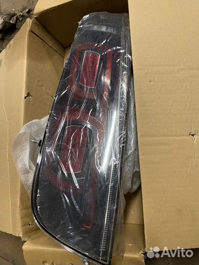 Фонарь задний Audi R8 оригинал