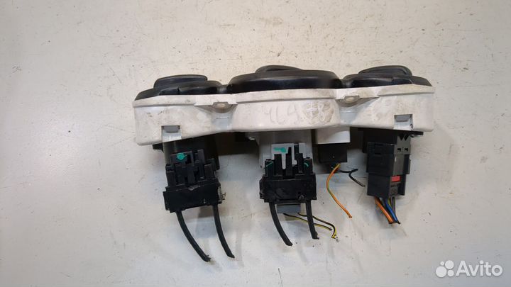 Переключатель отопителя Ford Focus 1, 2003