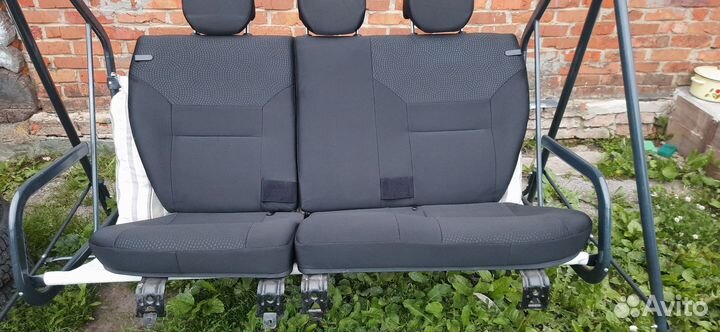 Заводское пенолитьё с обивками лада гранта