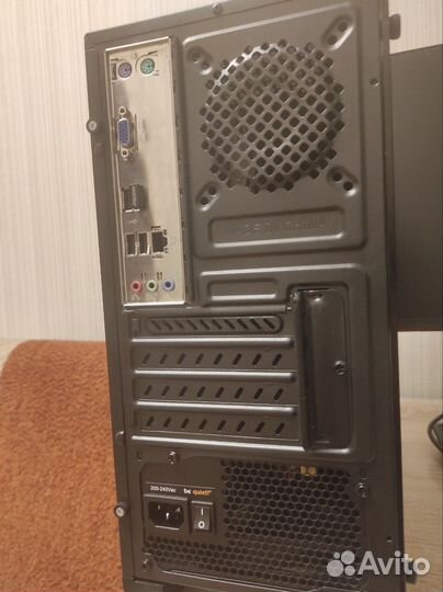 Офисный пк - Core i3 / 8GB / SSD