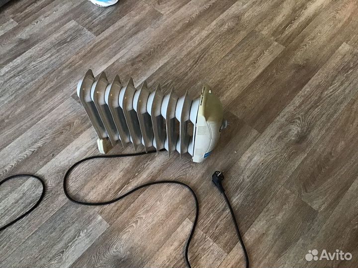 Масляный обогреватель Scarlett sc1159