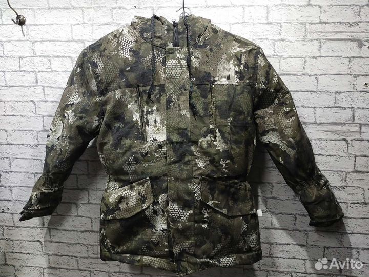 Зимний костюм для охоты и рыбалки