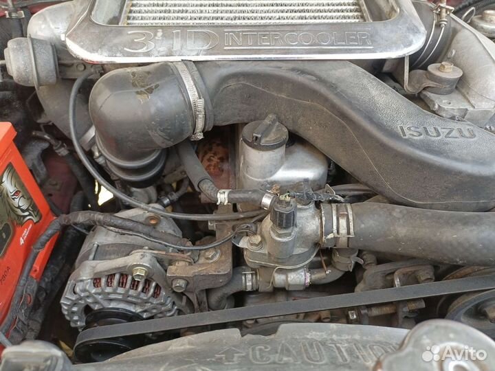 Генератор 4JG2 4JG2T Opel Monterey / Isuzu Bighorn