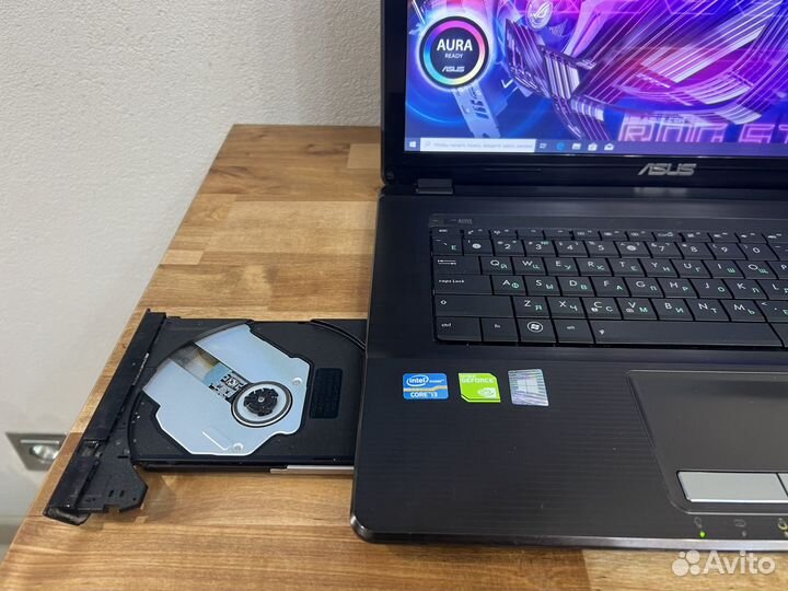 Огромный игровой Asus идеал i3 12Gb SSD 256+HDD GT