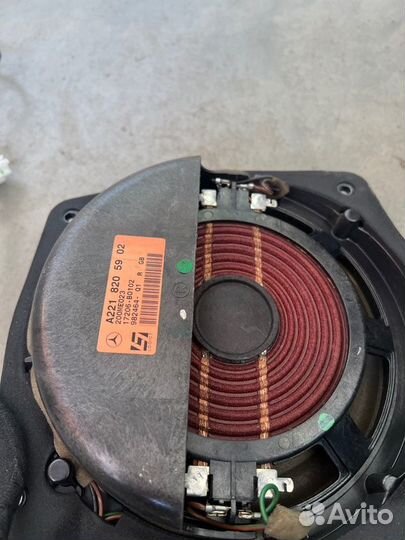 Динамик Harman/Kardon передний правый