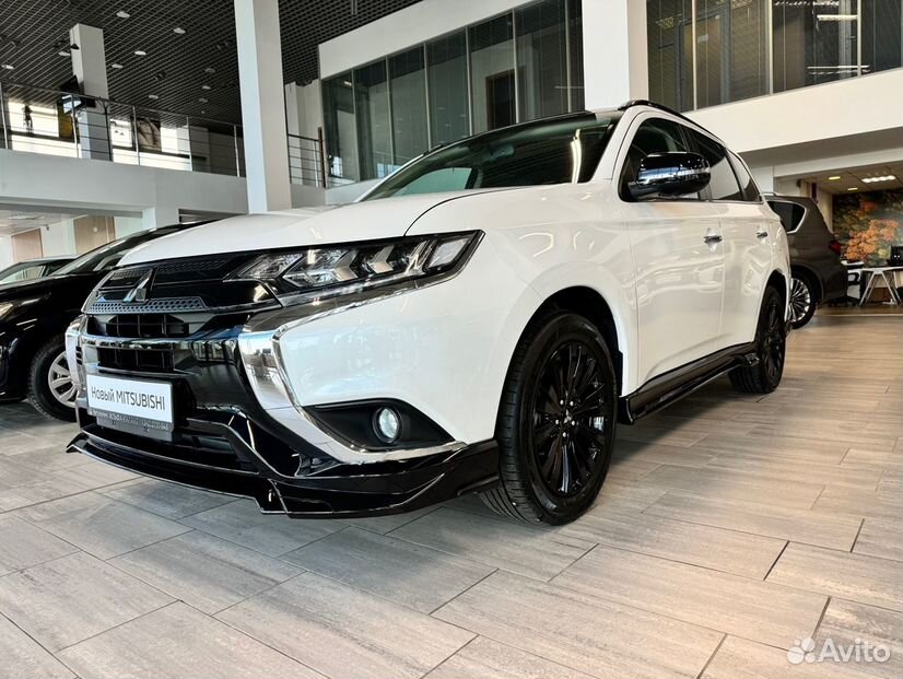 Mitsubishi Outlander 2.4 CVT, 2022