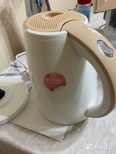 Чайник электрический Scarlett SC-EK18P43